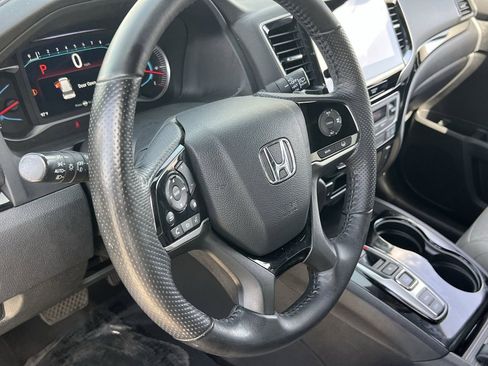 Certified 2019 Honda Passport Touring image 22