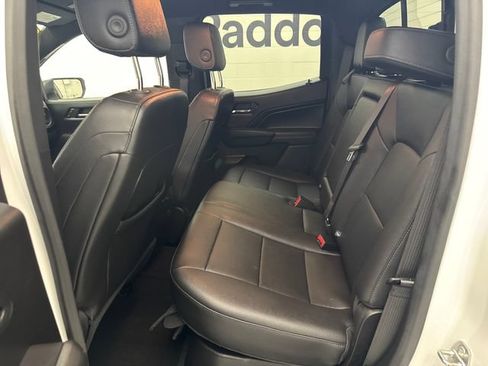 Used 2023 Chevrolet Colorado LT w/ LT Convenience Package III AWD/4WD image 23
