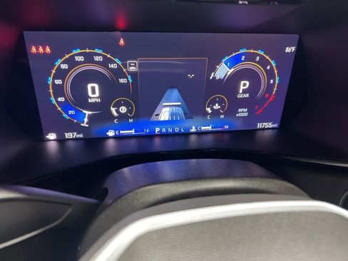 Used 2024 Chevrolet Colorado LT w/ LT Convenience Package image 25