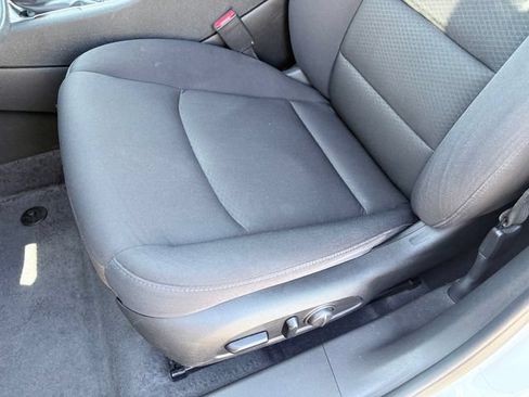 Used 2023 Chevrolet Malibu LT FWD image 9