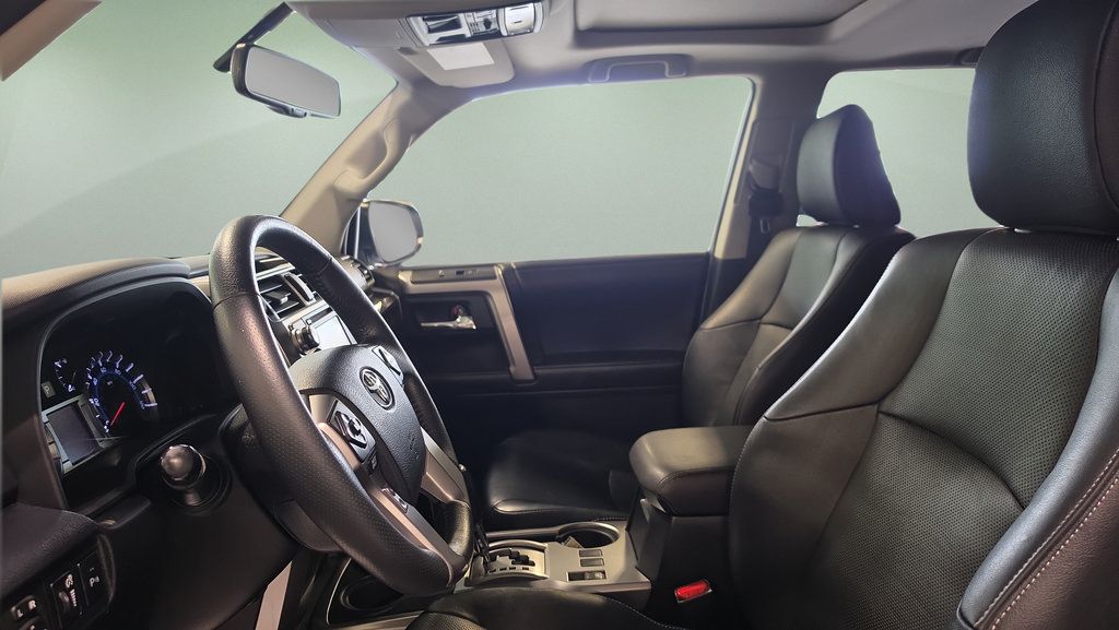 Used 2019 Toyota 4Runner Limited AWD/4WD image 15