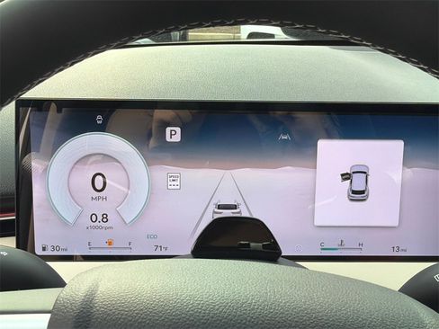 New 2026 Genesis GV70 2.5T Select image 27