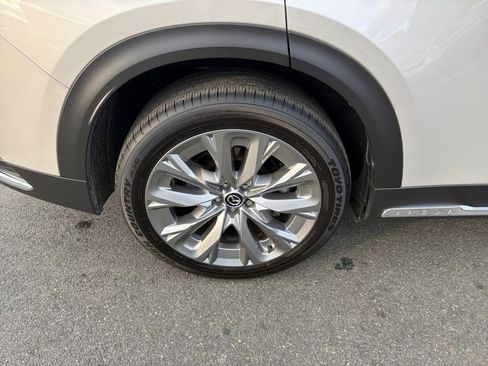 Certified 2025 MAZDA CX-90 3.3 Turbo w/ Premium Plus Pkg image 23