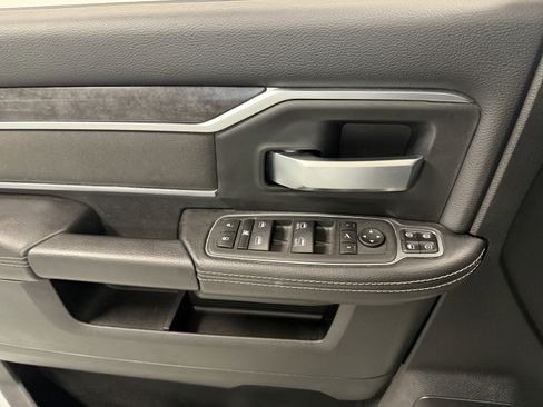 Used 2024 RAM 2500 Big Horn w/ Bed Utility Group image 23