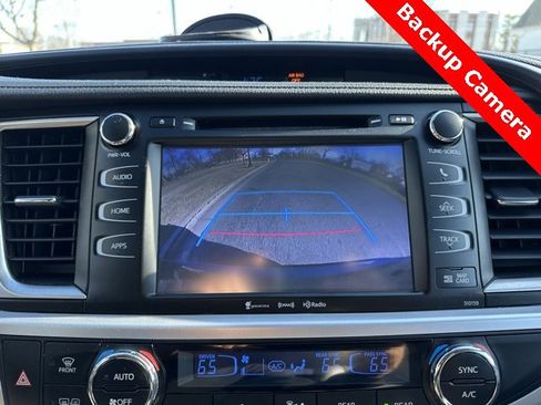 Used 2016 Toyota Highlander XLE image 36