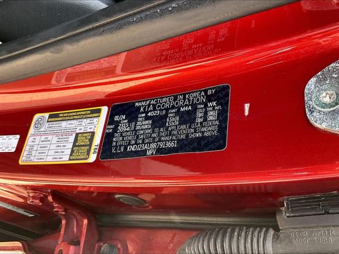 Used 2024 Kia Soul LX w/ Option Group 015 FWD image 37