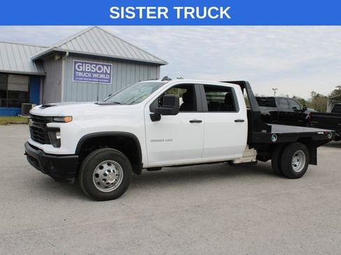 Used 2024 Chevrolet Silverado 3500 W/T w/ WT Convenience Package AWD/4WD image 5