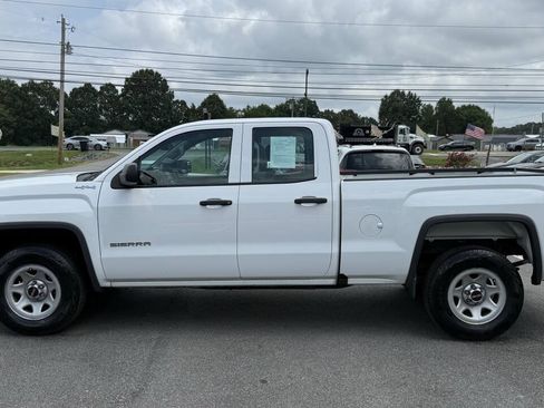 Used 2014 GMC Sierra 1500 SLT w/ SLT Preferred Package AWD/4WD image 4