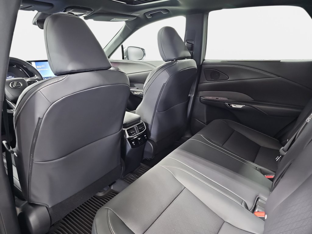 New 2026 Lexus RX 350 FWD image 11