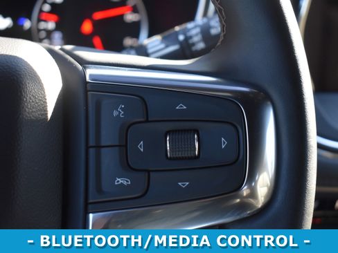 Used 2023 Chevrolet Blazer Premier image 13