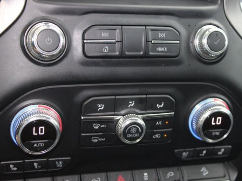 Used 2020 GMC Sierra 1500 Denali w/ Technology Package image 17