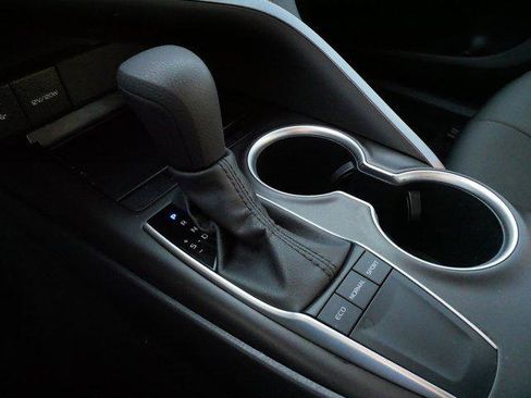 Certified 2024 Toyota Camry LE FWD image 4
