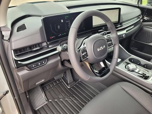 New 2026 Kia Carnival SX Prestige FWD image 9