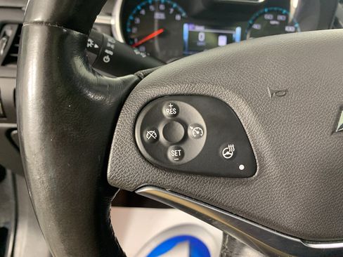 Used 2018 Chevrolet Impala Premier FWD image 18