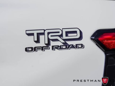 Used 2024 Toyota Tacoma TRD Off-Road image 5