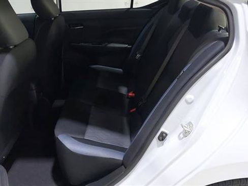 Used 2025 Nissan Versa SV w/ Trunk Package FWD image 21
