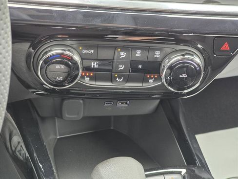 New 2026 Chevrolet Trax RS w/ Driver Confidence Package image 16