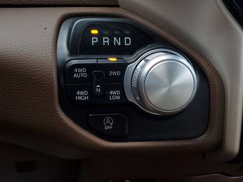 Used 2021 RAM 1500 Laramie AWD/4WD image 32