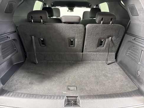 Certified 2024 Chevrolet Traverse LT image 34