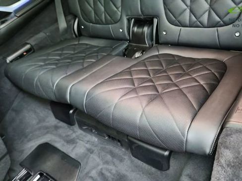 Used 2024 BMW X7 xDrive40i w/ M Sport Package AWD/4WD image 32