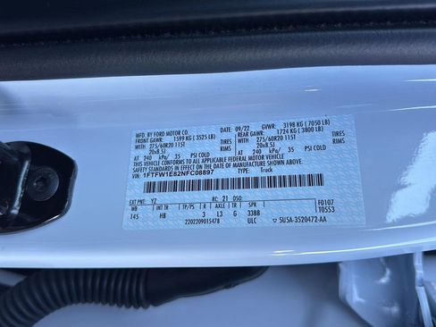 Used 2022 Ford F150 Lariat image 38