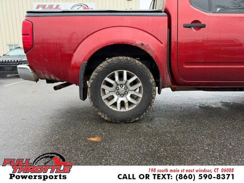 Used 2014 Nissan Frontier SV w/ SV Value Truck Package AWD/4WD image 26