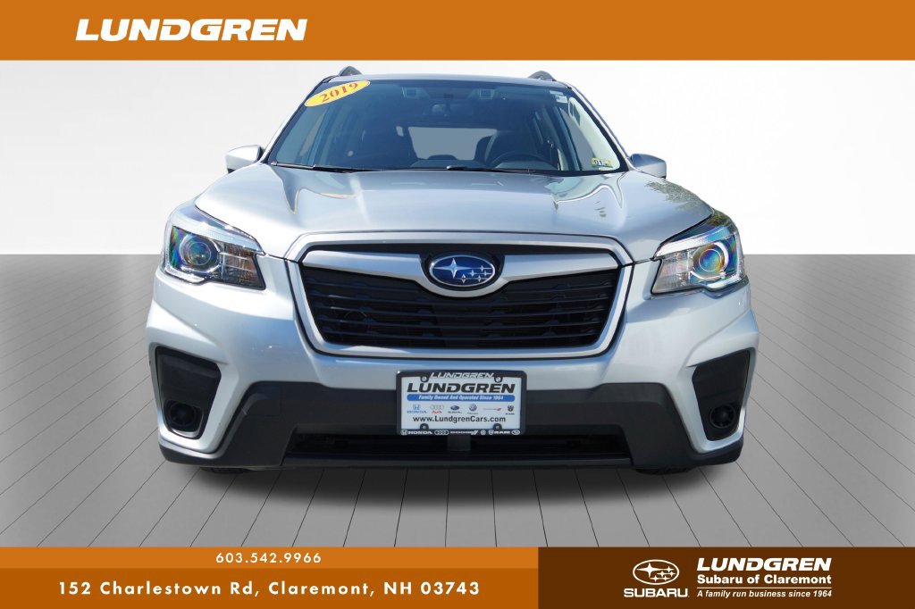 Used 2019 Subaru Forester Premium AWD/4WD image 40