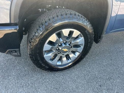New 2026 Chevrolet Silverado 2500 Custom w/ Custom Value Package AWD/4WD image 10