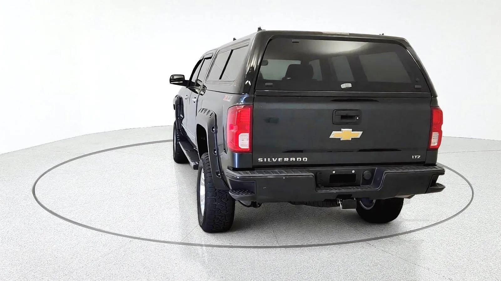 Used 2017 Chevrolet Silverado 1500 LTZ Z71 AWD/4WD image 7