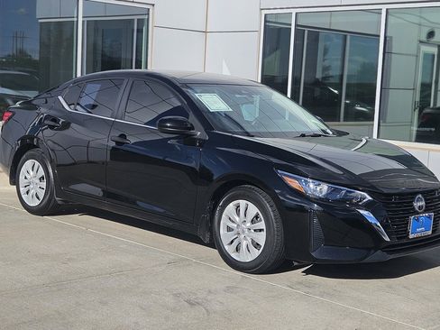 Used 2024 Nissan Sentra S FWD image 1