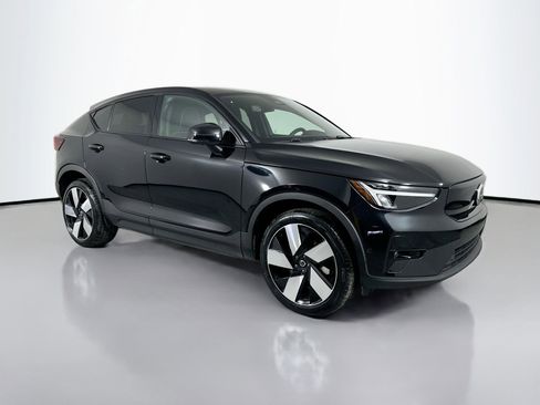 Certified 2024 Volvo C40 P8 Recharge Plus image 3