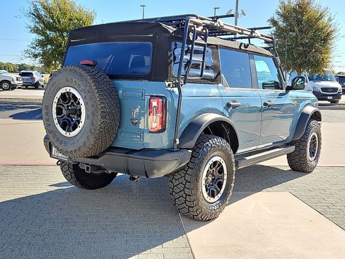 Used 2021 Ford Bronco Badlands image 3