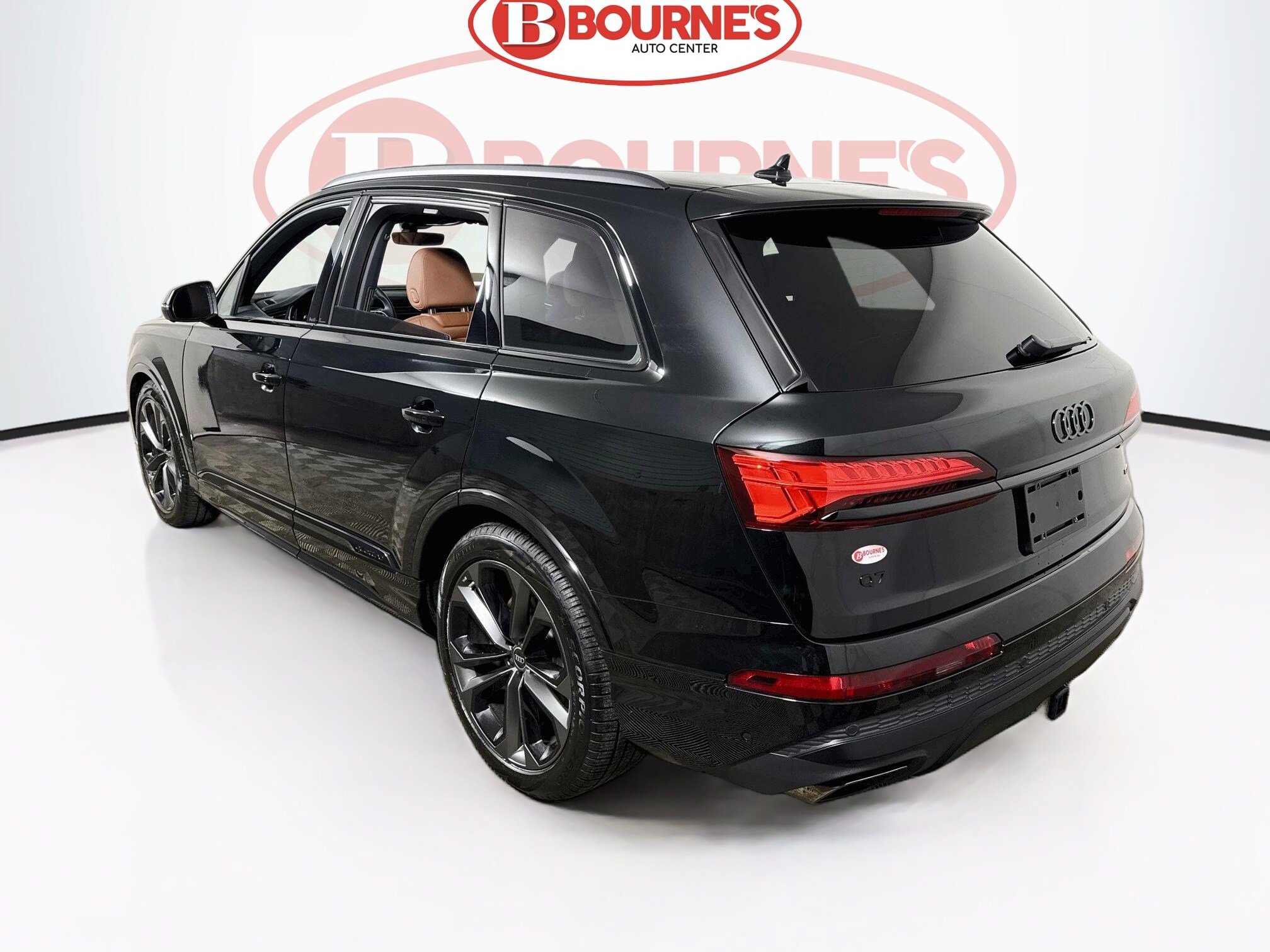 Used 2026 Audi Q7 3.0T Premium Plus AWD/4WD image 9