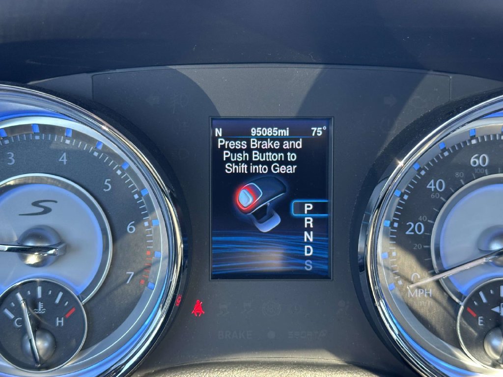 Used 2013 Chrysler 300 S AWD/4WD image 23