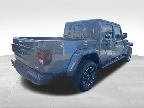 Used 2023 Jeep Gladiator Overland AWD/4WD image 10