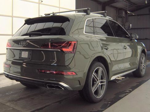 Used 2025 Audi Q5 e Premium Plus w/ Premium Plus Package image 4