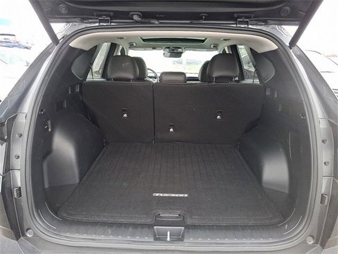 Used 2023 Hyundai Tucson Limited image 28