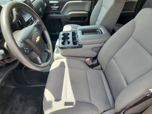 Used 2017 Chevrolet Silverado 1500 W/T AWD/4WD image 10