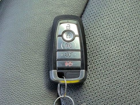 Certified 2019 Ford Explorer Limited w/ Ford Safe & Smart Package FWD image 28