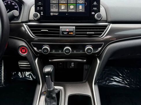 Used 2019 Honda Accord Sport image 19