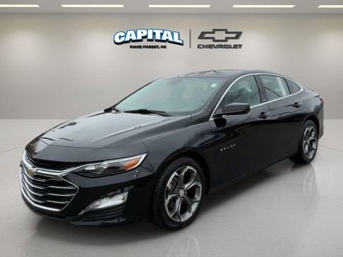 Used 2023 Chevrolet Malibu LT image 1