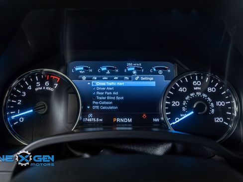 Used 2020 Ford F150 Lariat w/ Equipment Group 502A Luxury AWD/4WD image 16