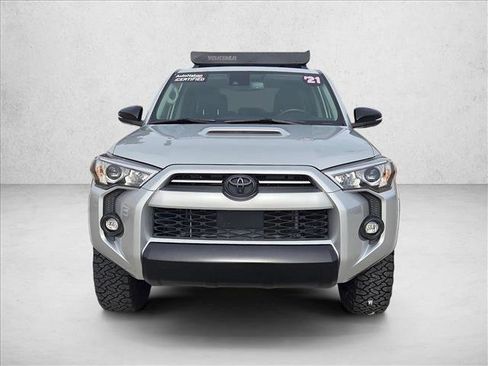 Certified 2021 Toyota 4Runner Venture image 2