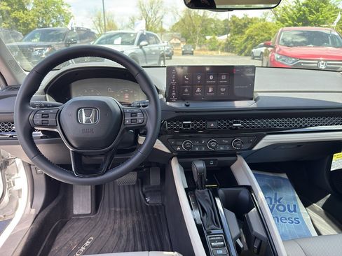 New 2025 Honda Accord EX-L image 22