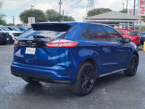 Certified 2022 Ford Edge ST-Line w/ Class II Trailer Tow Package AWD/4WD image 4