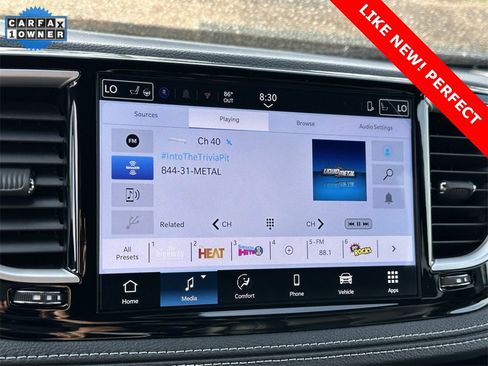 Used 2025 Chrysler Pacifica Select image 22