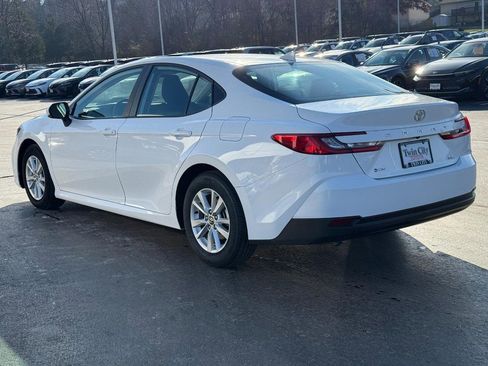 Certified 2025 Toyota Camry LE image 7