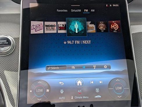 Used 2026 Mercedes-Benz GLC 300 image 11