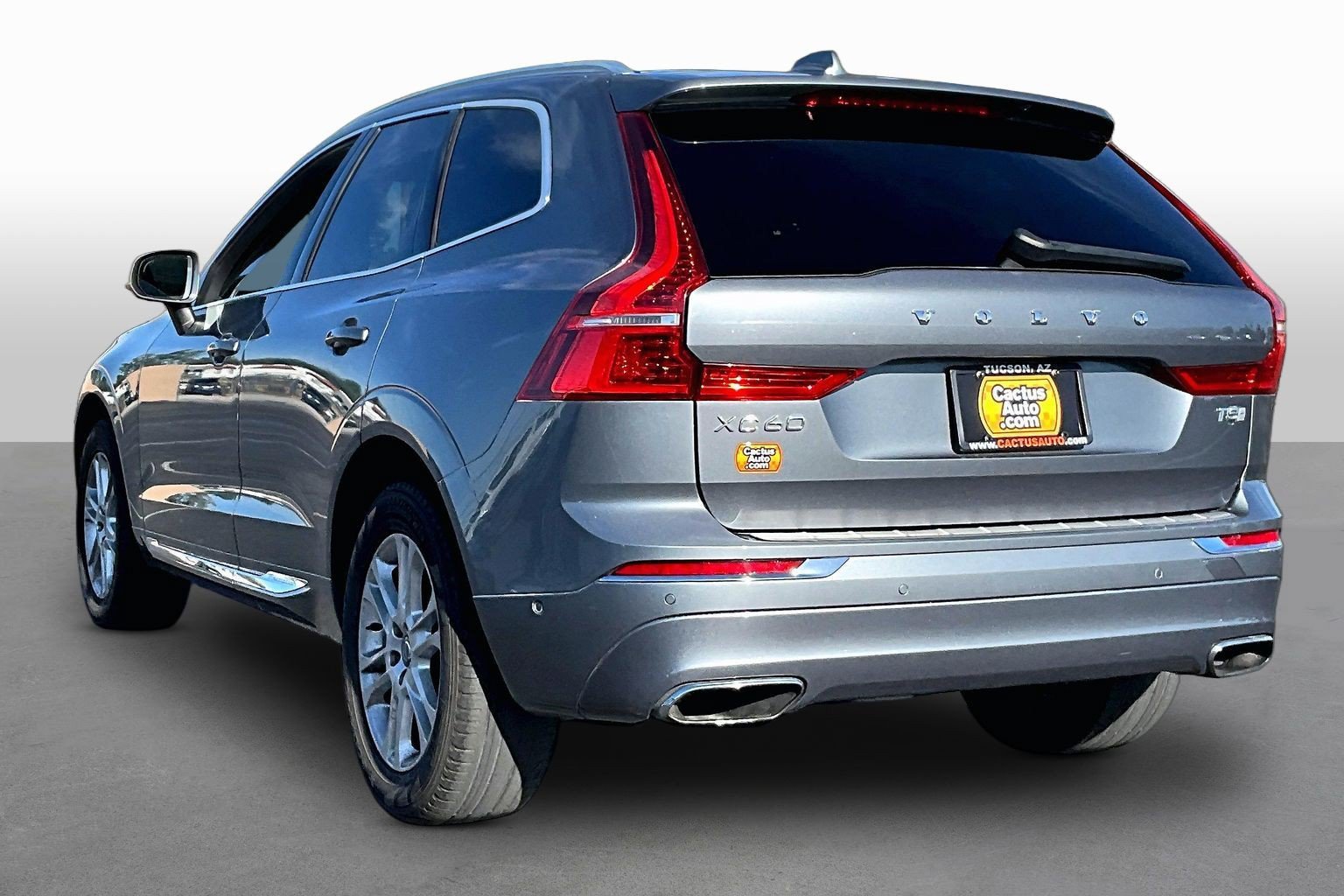 Used 2019 Volvo XC60 T5 Inscription w/ Protection Package Premier FWD image 9