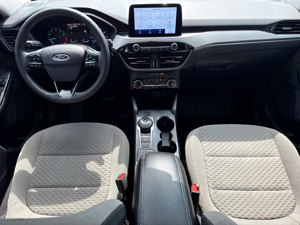 Used 2022 Ford Escape SE w/ SE Sport Appearance Package FWD image 11